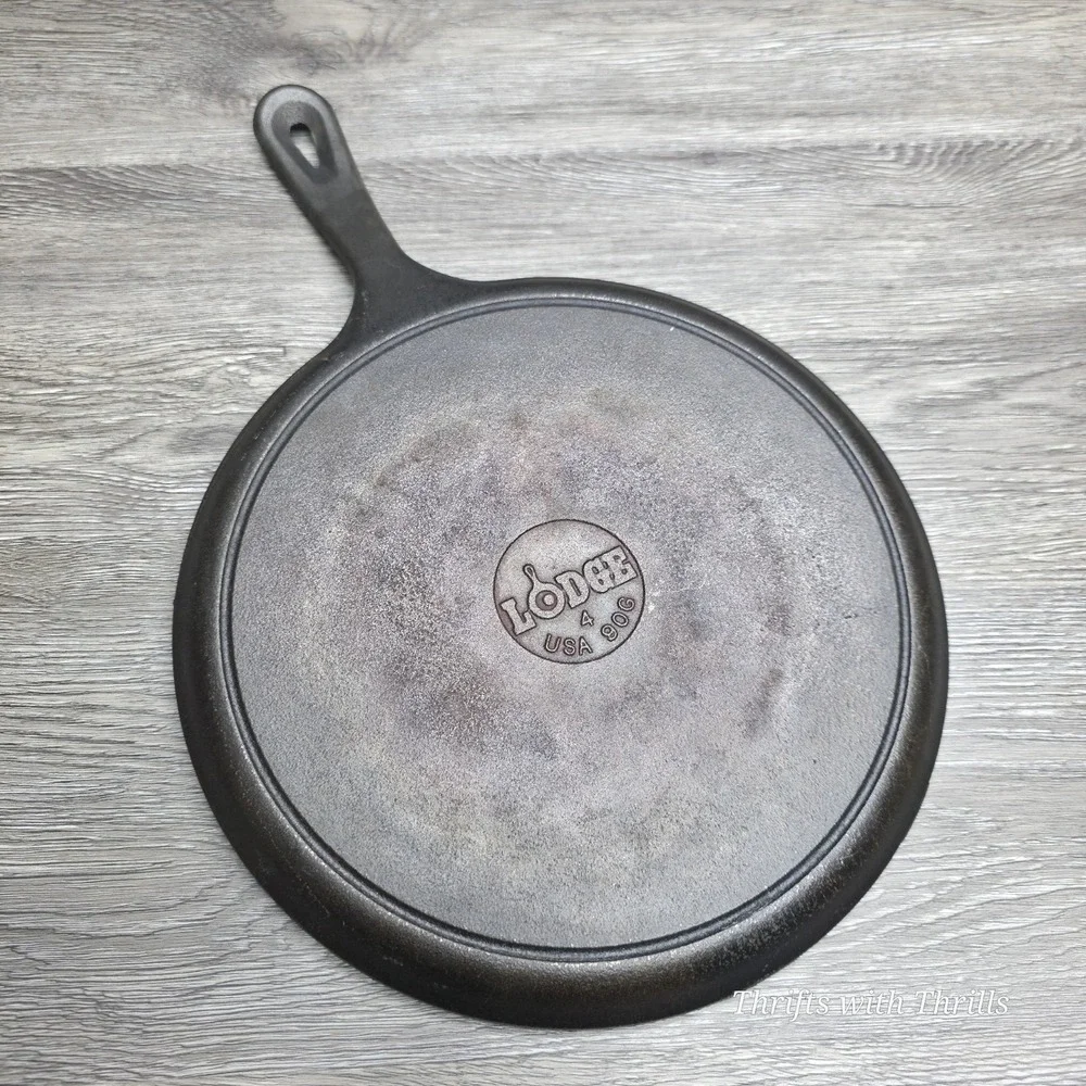 Vintage‎ LODGE Cast Iron Griddle Skillet - 90G 10-1/2